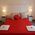 Red Flat In Rome